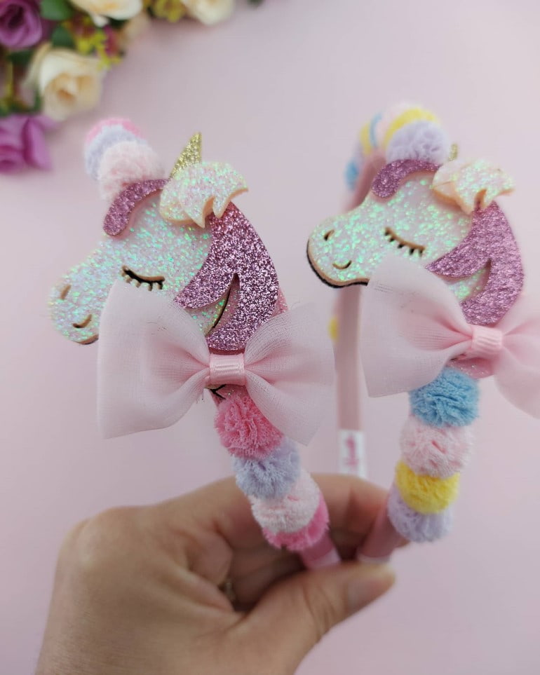 tiara de pompom de tule