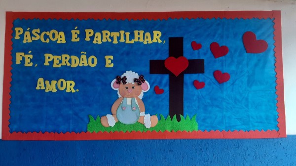 modelo de mural de pascoa para igreja